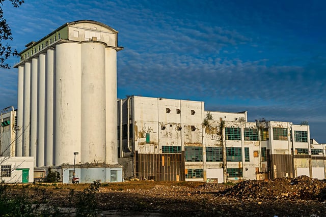 Morna Rees - “Shredded Wheat silos” Former Shredded Wheat Factory, Welwyn Garden City