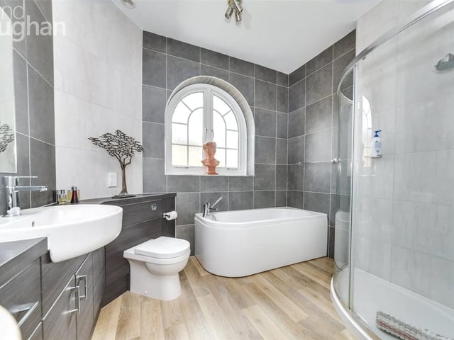 Four bedroom, end terrace, waterside house at Trafalgar Gate, The Strand, Brighton Marina