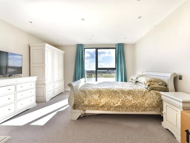 Four bedroom detached house for sale at Oyster Quay, Shoreham-By-Sea