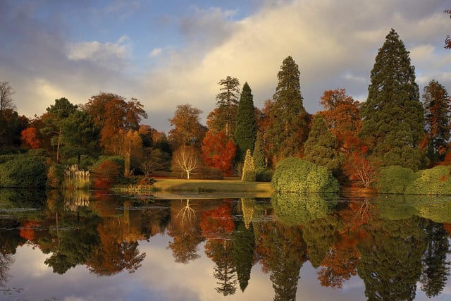 Middle Lake, Sheffield Park. Photo: National Trust/Andrew Butler