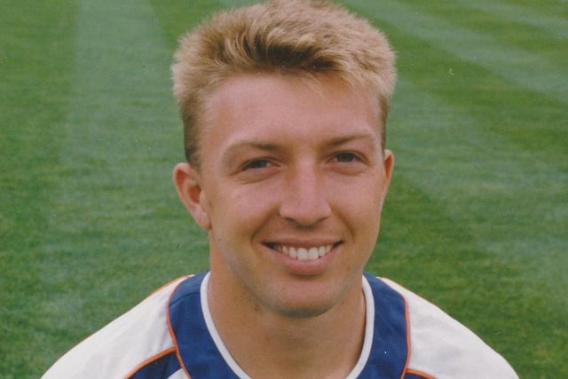 Midfielder turned pro with Spurs in 1990 as he made 14 appearances, scoring two goals. Left for Luton in 1993, featuring 22 times for the Hatters, finding the net once, moving to Walsall a year later.