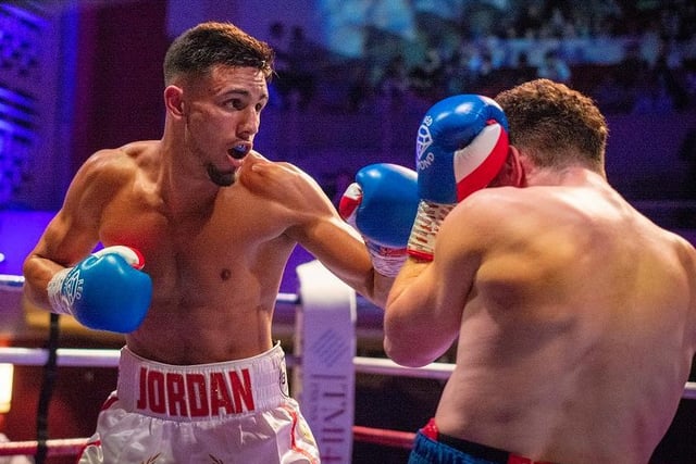 There was also a win for Oxford boxer Jordan Flynn as he saw off Lee Connelly on points over six rounds