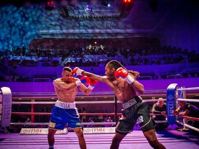Lennox Lewis' nephew Ryan Robinson claimed a TKO win over Tim Ventrella