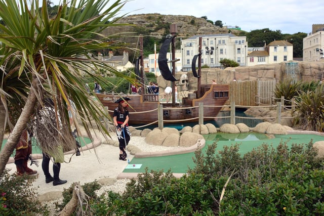Hastings Adventure Golf, on the seafront, offers three fun courses including a popular pirate themed course SUS-211014-103251001