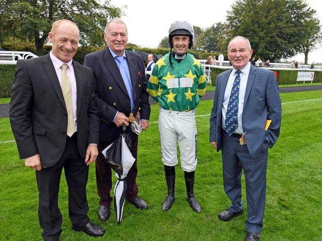 Action and scenes from Goodwood's final flat racing meeting of the season / Pictures: Malcolm Wells