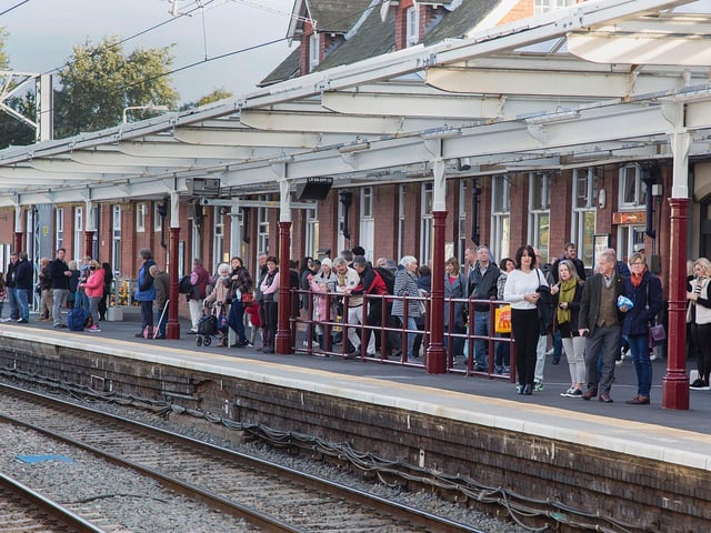 The Bahamas at Kettering station. Picture by Glyn Dobbs