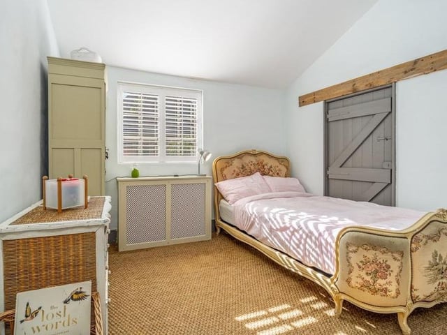 The other bedroom.