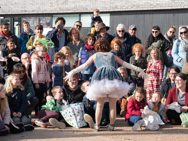 Hastings Story Telling Festival Childrens story telling Day and Parade The Stade 24.10.21 SUS-211026-101744001