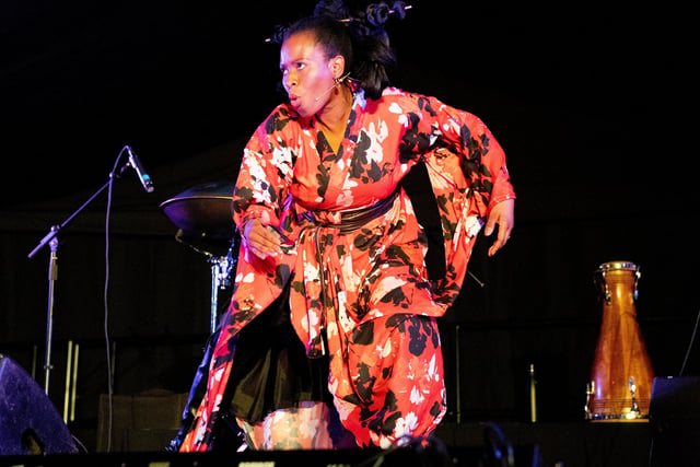 The Venus Bushfires with Helen Epega. Hastings Story Telling Festival Stade Open Space 23.10.21 SUS-211026-101840001