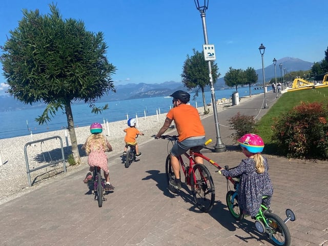 The Lingard family cycling around Lake Garda. EMN-211028-105226001