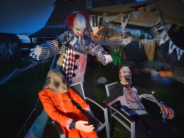 Helloween house in Ponswood Road, St Leonards, that's raising money for the RNLI. SUS-211029-073328001
