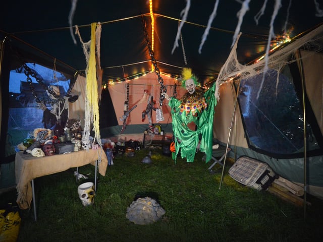 Helloween house in Ponswood Road, St Leonards, that's raising money for the RNLI. SUS-211029-073341001