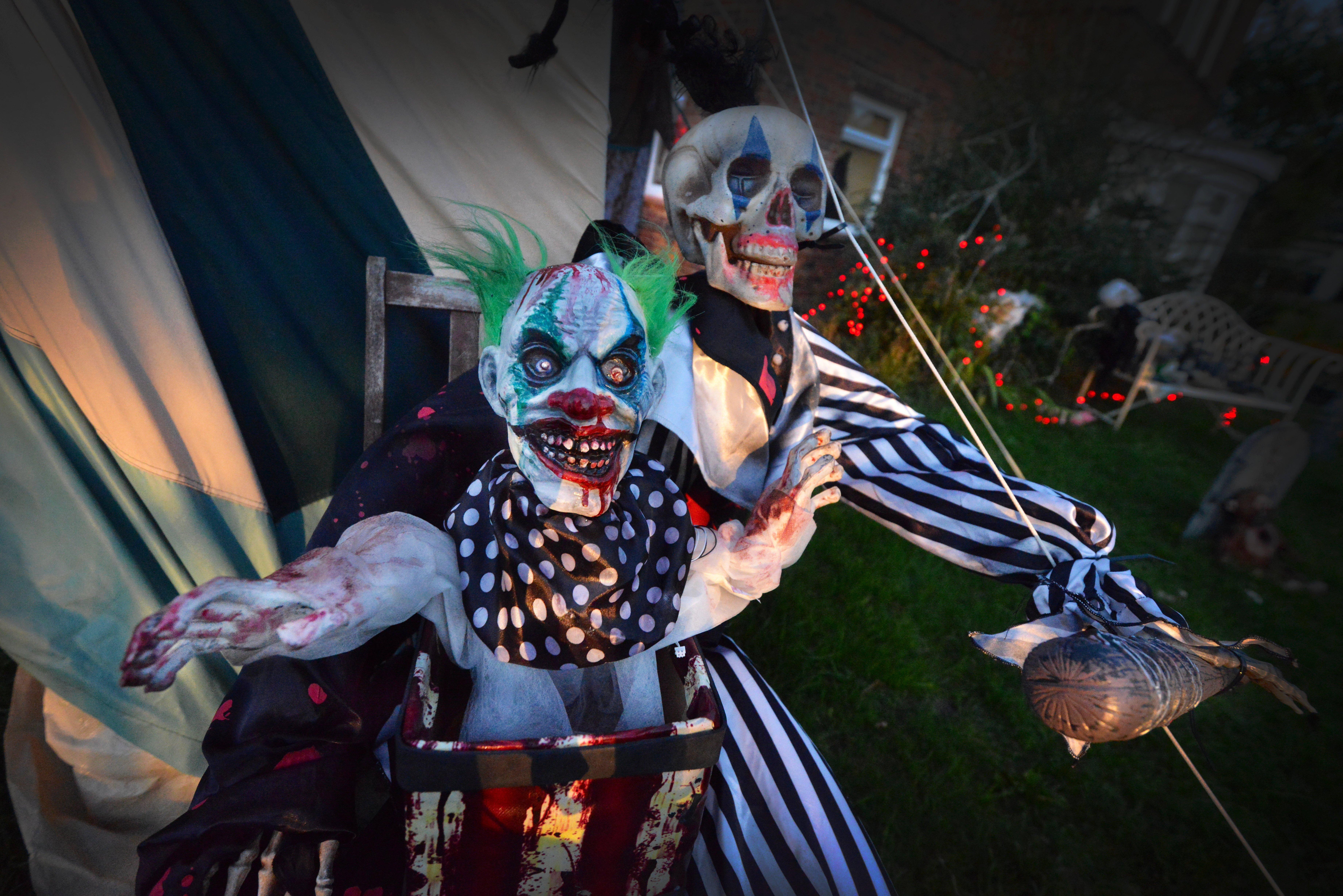Halloween house in Ponswood Road, St Leonards,  raised money for the HRVAB charity. SUS-211029-073209001
