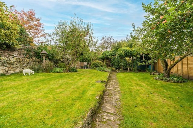 The garden at St Patrick's grade II listed cottage on the market in the village of Aynho near Banbury (Image from Rightmove)