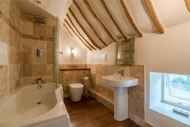 Bathroom inside the grade II listed home called St Patrick's Cottage in Aynho (Image from Rightmove)