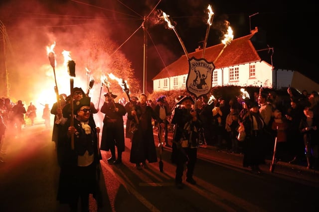Ewhurst and Staplecross Bonfire on Oct 30 2021. Photo by Andrew Clifton SUS-210111-075404001