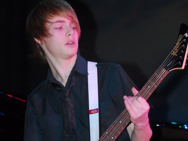 Battle of the Bands at Voyager school. Aneurysm