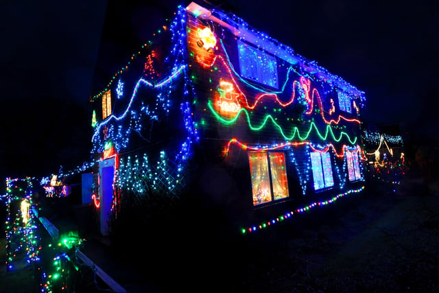 Westfield Christmas Lights 2015 SUS-211029-120931001