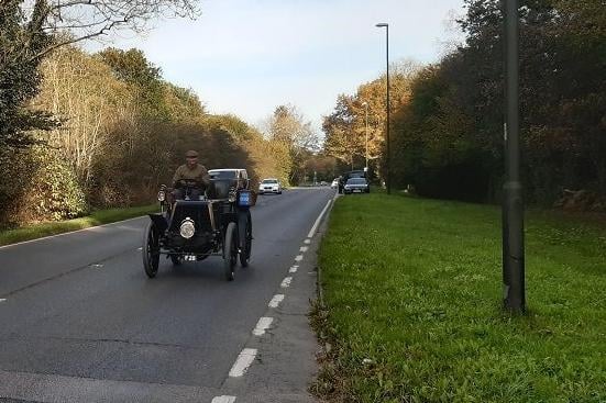 London to Brighton Car Run. Picture by Mark Dunford SUS-210711-114229001