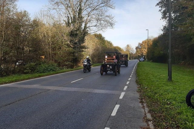 London to Brighton Car Run. Picture by Mark Dunford SUS-210711-114039001