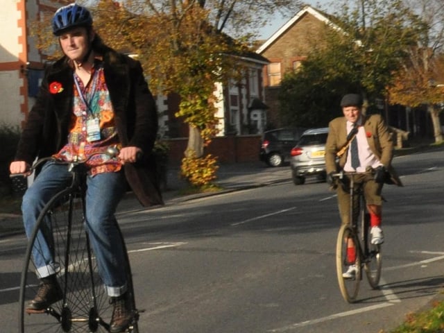 This year’s RM Sotheby’s London to Brighton Veteran Car Run took place on Sunday (November 7). Mid Sussex reader Phil Dennett sent in these photos of some of the cars driving through Burgess Hill.