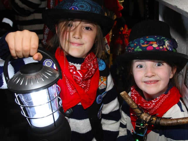 DM21110010a.jpg. Lindfield Bonfire night. Billy 'The Badge' Frost, 7, left and sister Ted 4. Photo by Derek Martin Photography and Art.