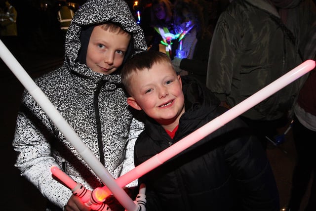 DM21110054a.jpg. Lindfield Bonfire night. Archie 10, left and Danny 7. Photo by Derek Martin Photography and Art.