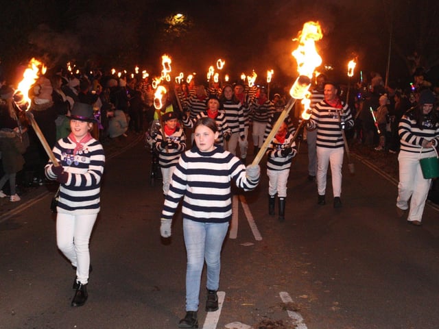 DM21110080a.jpg. Lindfield Bonfire night. Photo by Derek Martin Photography and Art.