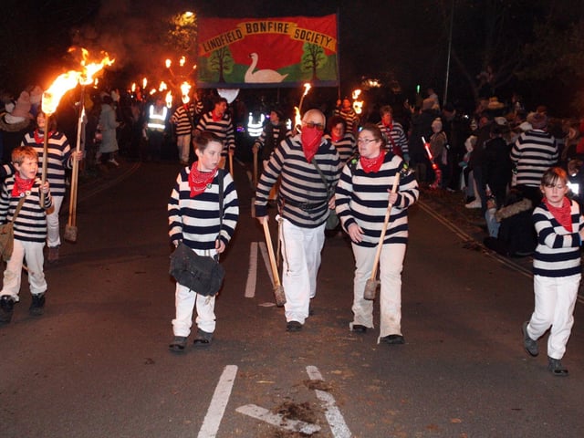 DM21110088a.jpg. Lindfield Bonfire night. Photo by Derek Martin Photography and Art.