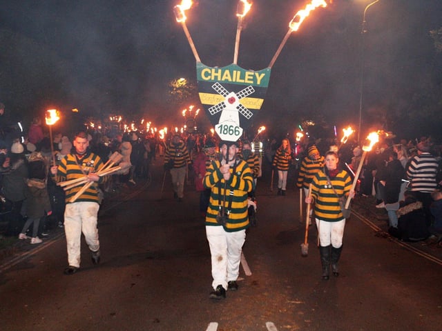 DM21110101a.jpg. Lindfield Bonfire night. Photo by Derek Martin Photography and Art.