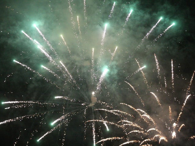 DM21110165a.jpg. Lindfield Bonfire night. Photo by Derek Martin Photography and Art