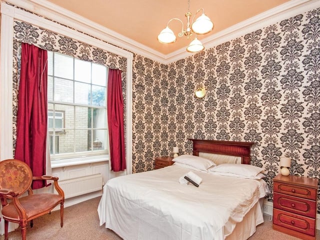 Regency Square, Brighton