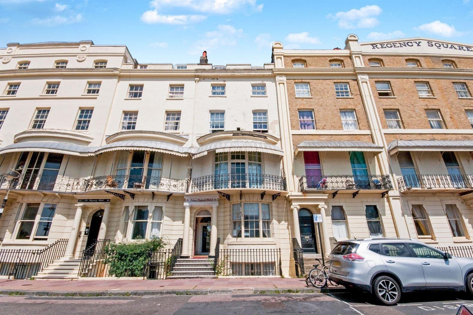 Regency Square, Brighton