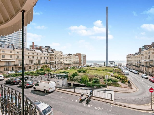 Regency Square, Brighton
