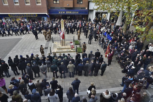 Remembrance Sunday in Peterborough City Centre. EMN-191011-212222009