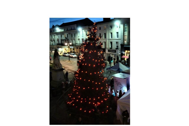 The Leamington tree of light in red.