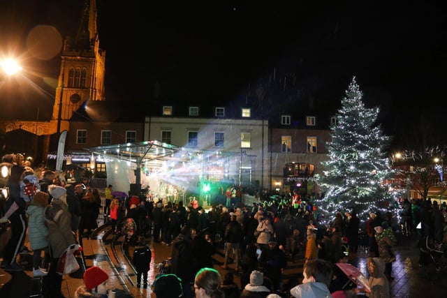 Thursday, November 25 from 4pm to 8pm. The Kettering Christmas light switch on will be hosted by local community radio station, Shire Sounds. There will be live performances, a funfair, fire engine, Santa Sleigh and a Christmas market.