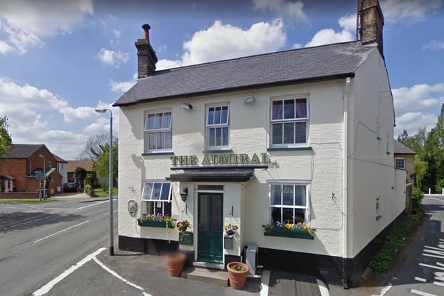 A 'friendly, warm and welcoming pub' with food offerings 'not to be missed', says the guide.