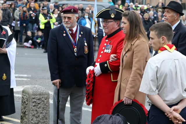 Chelsea Pensioner pays respects