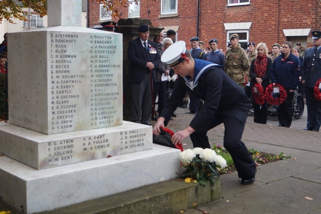Market Rasen Remembrance Sunday wreath laying EMN-211114-171805001