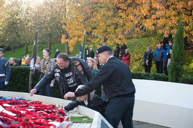 Hastings Remembrance service 2021. Photo by Frank Copper SUS-211114-153929001