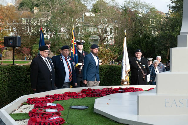 Hastings Remembrance service 2021. Photo by Frank Copper SUS-211114-153432001