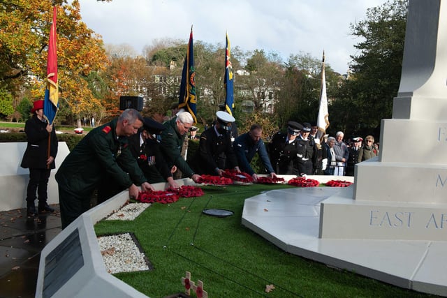 Hastings Remembrance service 2021. Photo by Frank Copper SUS-211114-153359001
