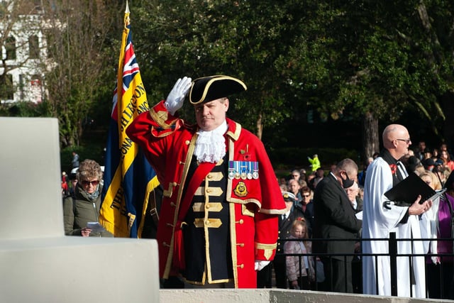 Hastings Remembrance service 2021. Photo by Frank Copper SUS-211114-153633001