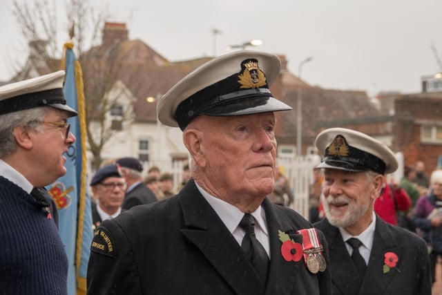 Remembrance service 2021 in Bexhill. Photo by Jeff Penfold JTP53. SUS-211115-084515001