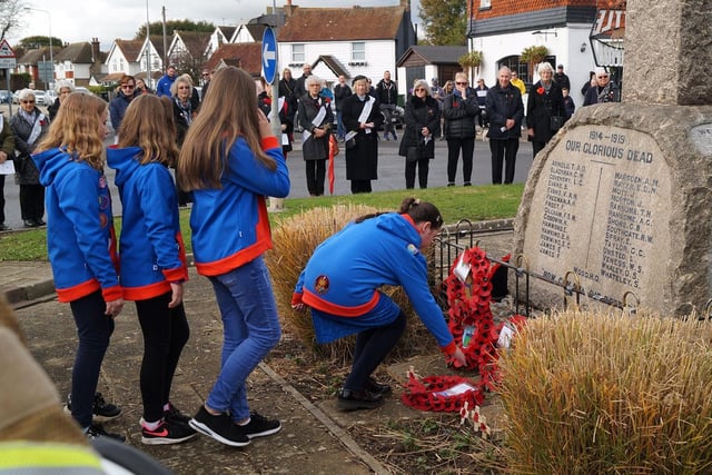 Remembrance service 2021 in Little Common. Photo by Derek Canty SUS-211115-084335001