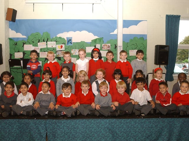 Longthorpe Primary Reception Class, Caterpillar Class, Reception 06