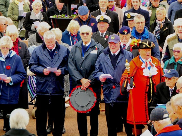Remembrance Sunday in Sutton on Sea (Picture: Mablethorpe Photo Album)