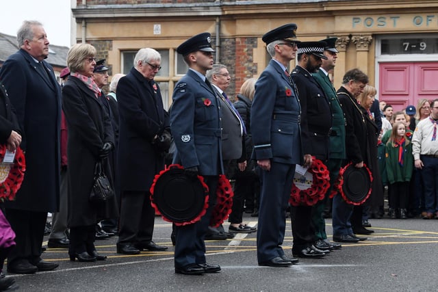 Remembrance Sunday Leighton Buzzard 2021 (Photo by Jane Russell)