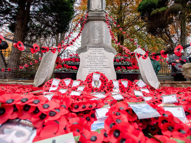 Louth Remembrance Sunday (14th November 2021). Photo: John Aron.